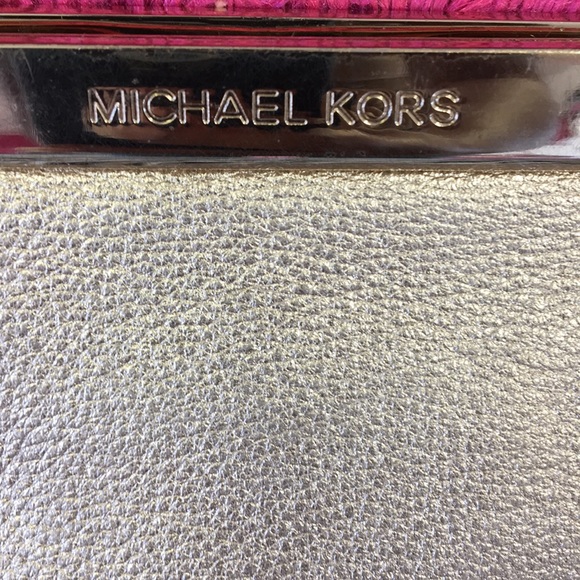 MK Purse SOLD - Picture 2 of 5